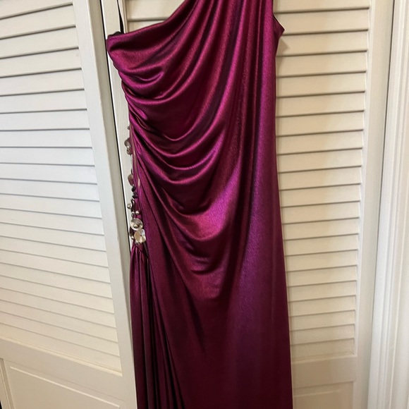 Robert Rodriguez Purple Metallic One Shoulder Gown Size 4 - Picture 8 of 16